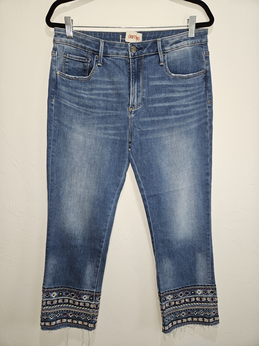 DRIFTWOOD Denim Embroidered Jeans Colette Ankle Cuff Women's Size 31 - Picture 3 of 14